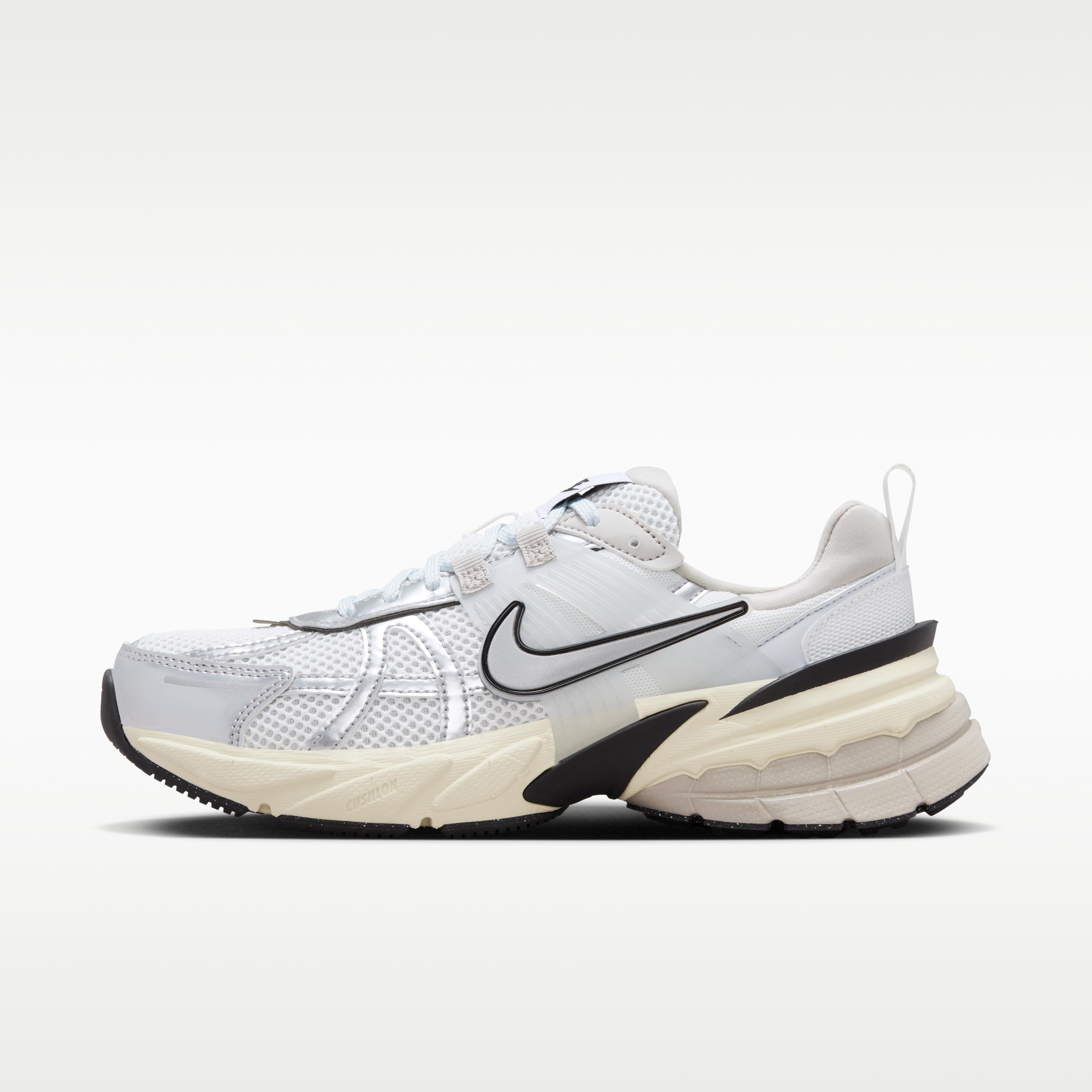 Nike V2K Run Summit White Metallic Silver (Women s) 36