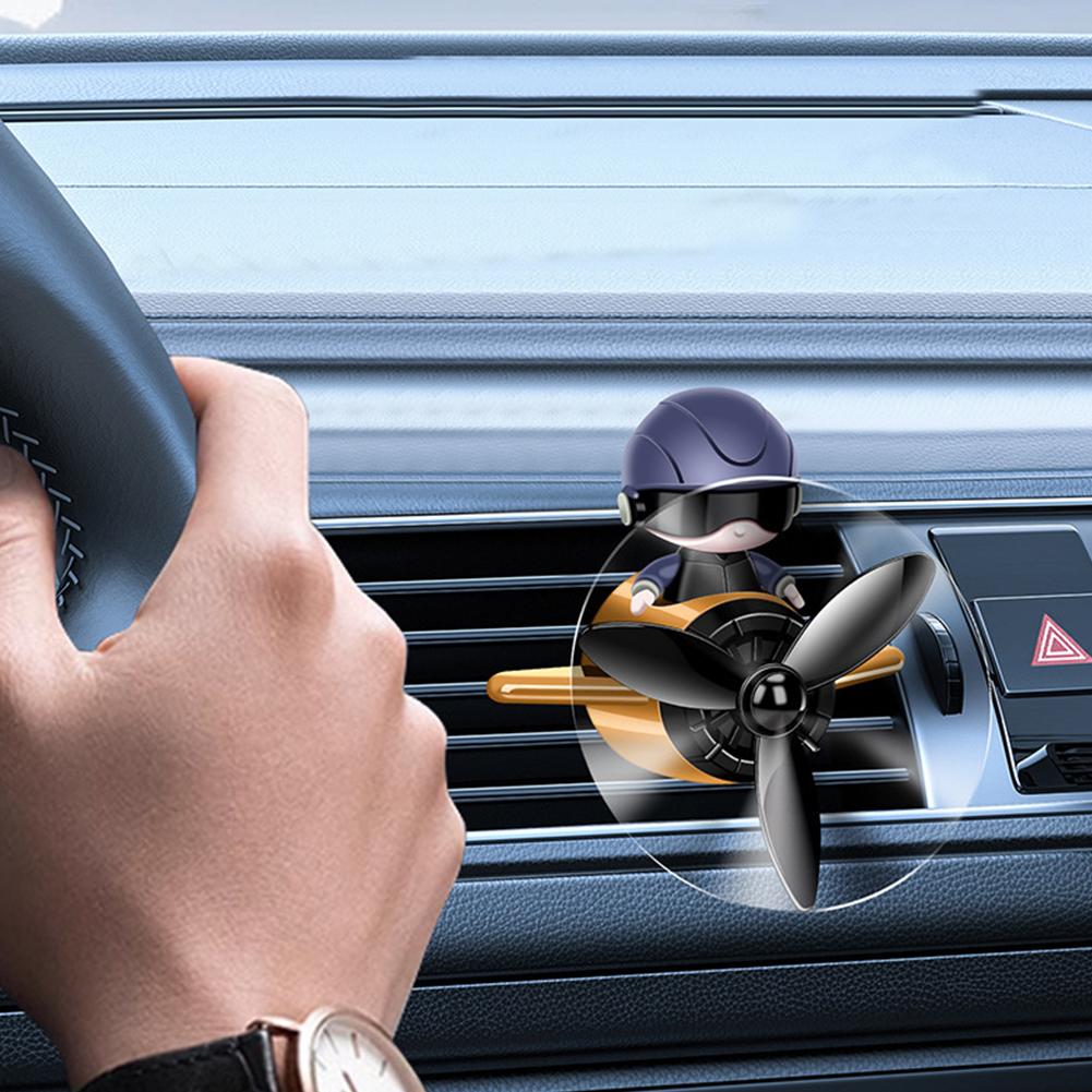 Astronaut Air Outlet Car Aromatherapy Car Air Vent Perfume Clip Pilot Aircraft Car Air Freshener Clip Car Interior Decoration
