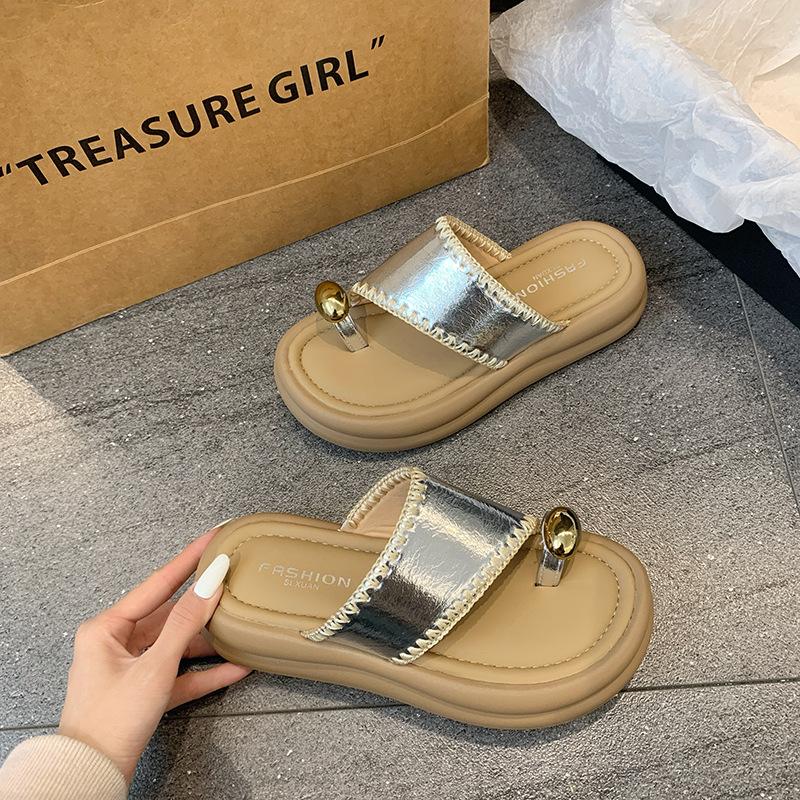 thick-bottomed pearl slippers women's summer wear 2025 new versatile cover-toed beach lazy drag fairy wind cool slippers