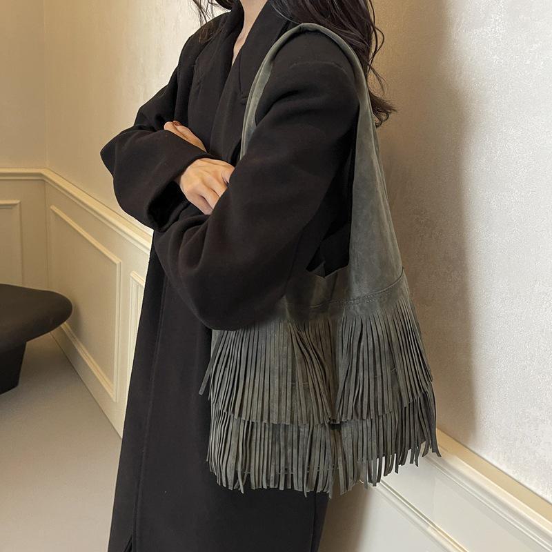 2024 Retro Tassel Large-Capacity Mother-and-Child Ladies Shoulder Crossbody Bag