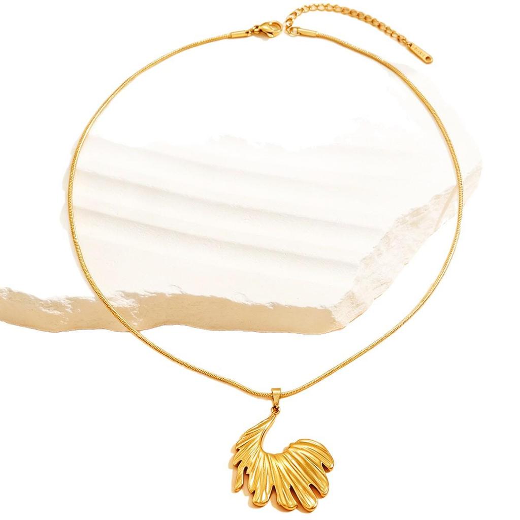18K Gold Stainless Steel Feather Pendant Necklace for Women