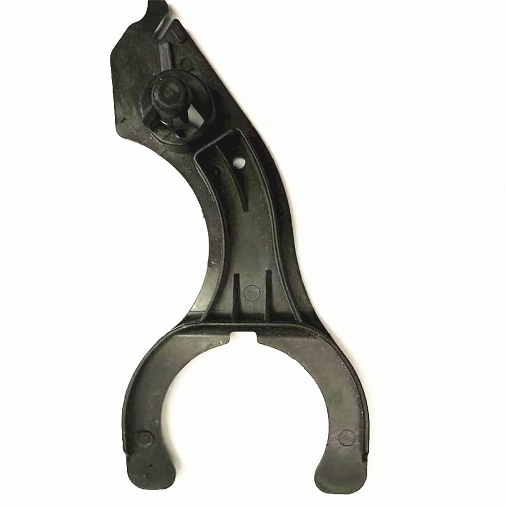 Wiper Water Pipe Bracket For Peugeot 3008 LHD Vehicle Parts