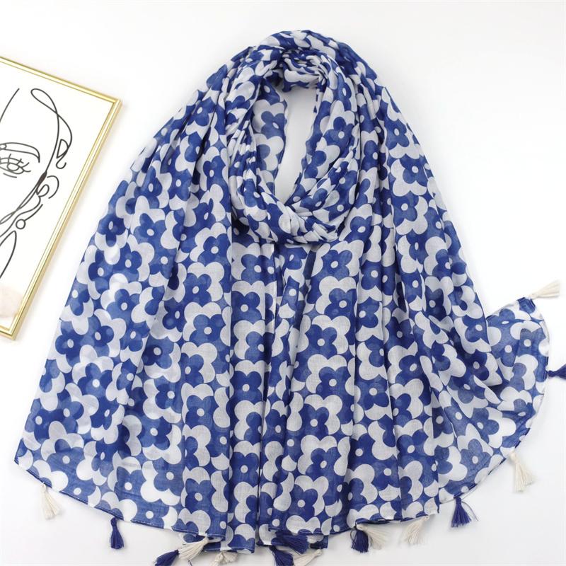 Spain Lovely Poppy Floral Tassel Viscose Shawl Scarf Lady High Quality Wrap Thin Headband Bufandas Muslim Hijab Sjaal 180*90Cm