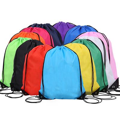 Pánske tašky – Tašky na šnúrku