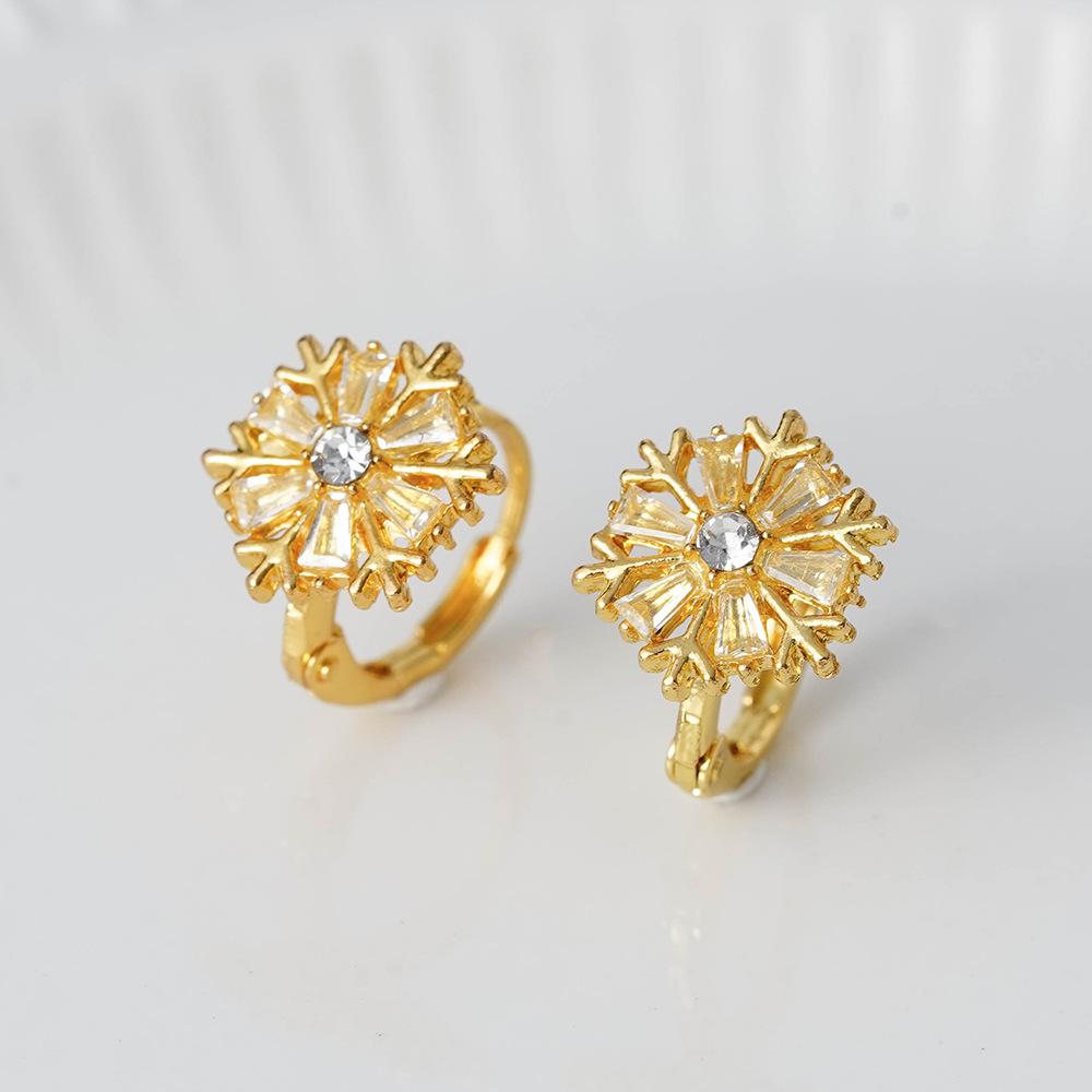 Luxury Diamond Snowflake Earrings Natural Zircon Sunflower Studs Small Cute Ear Jewelry for Women Girls