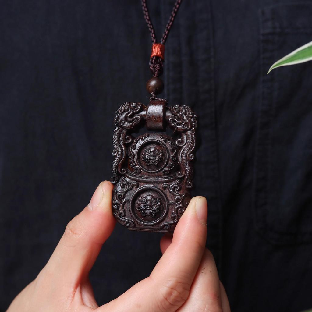Chengui Zhao Gongming Martial God of Wealth Pendant Necklace – Five Ways God of Wealth Design for Men and Women