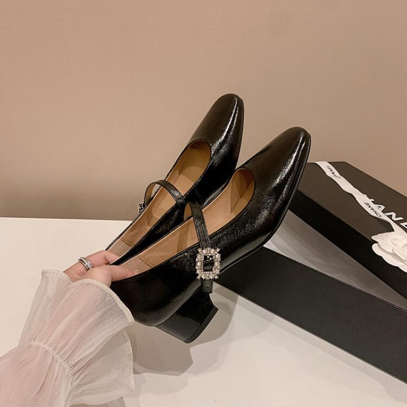 

New fashion medium heel single shoes women s round head solid color casual soft sole large size shoes non-slip beef tendon sole four seasons small 40