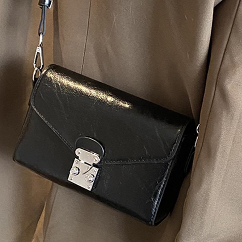 New high-value retro small bag women's autumn and winter trend fashion shoulder bag women's fashion small square bag