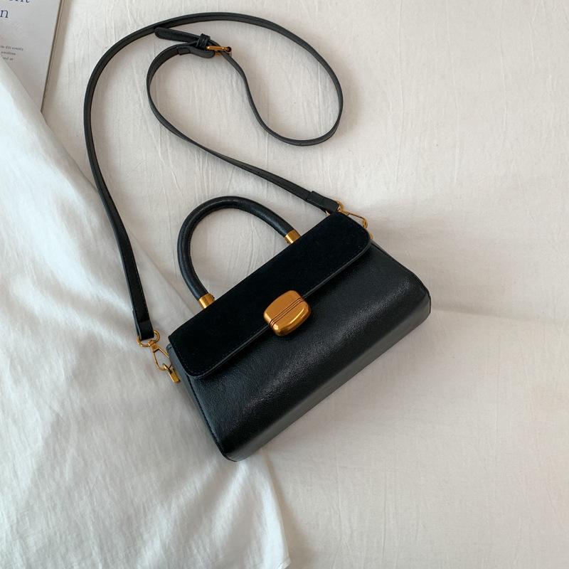 Premium light luxury niche bag women's 2025 new trendy autumn and winter go out hand bag shoulder crossbody small square bag