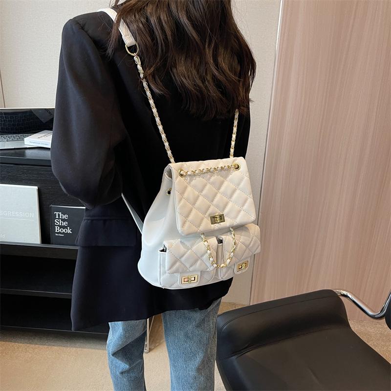 Einfacher Ketten-Rhombus Freizeitrucksack Damen neue Mode Reiserucksack Sommer Studenten kleiner Rucksack