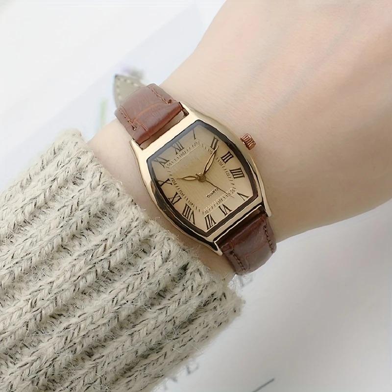 Dai Lanfu Women's Vintage Pointer Quartz Watch Minimalist Roman Numeral Dial Wristwatch With Leather Watchband For Men