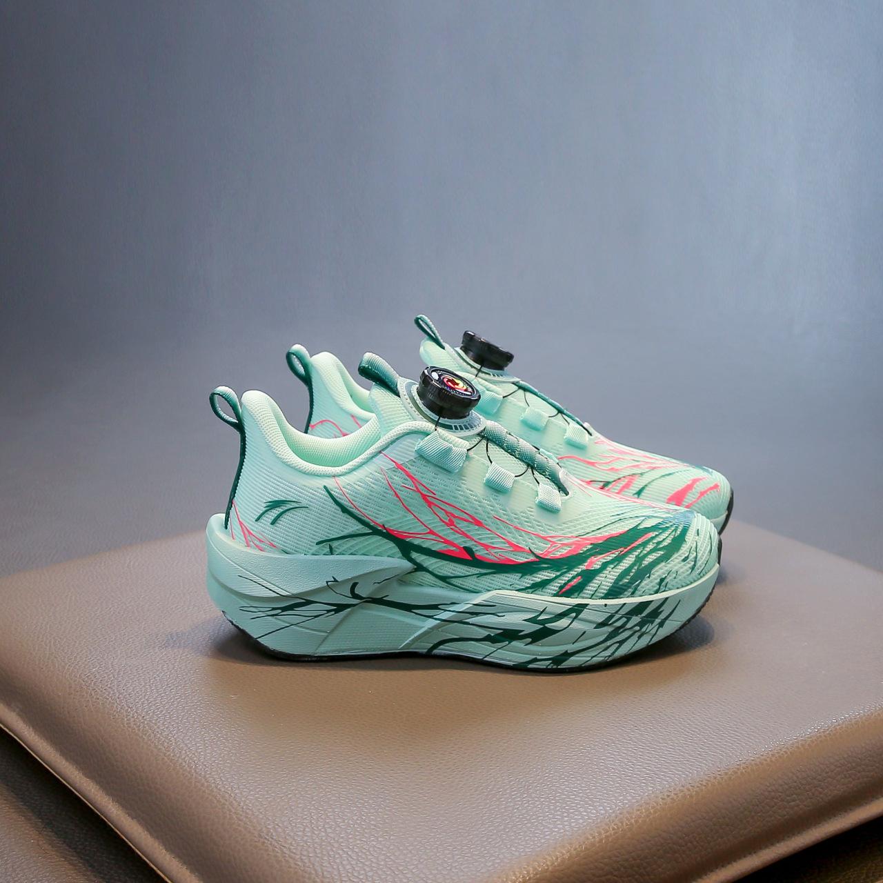 

Boys shoes 2025 summer new children s single-net breathable sports shoes medium and older children s lightweight soft-soled running shoes tide 28