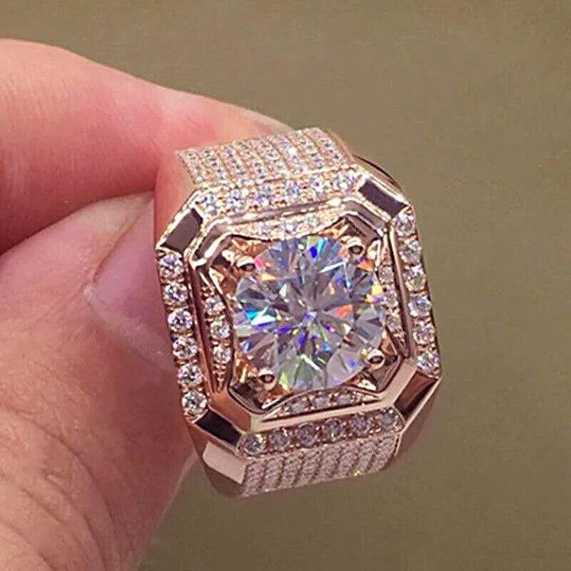 Fashion Gold Color 2.0 Carat White Crystal CZ Ring For Women Men Hip Hop Full Crystal Engagement Ring Wedding Band Party Jewelry