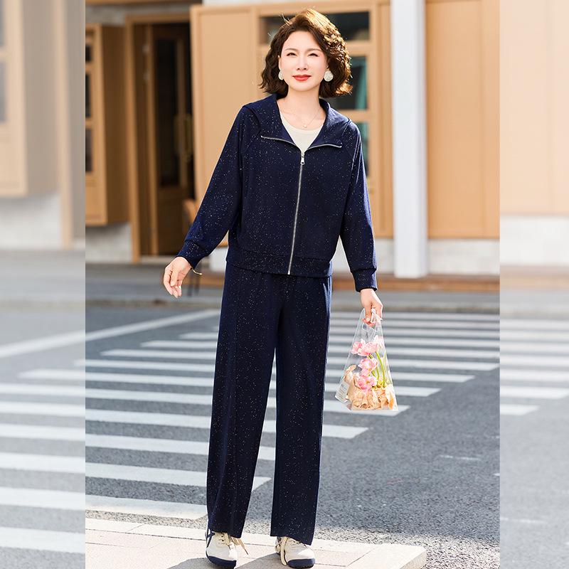 

2026 Spring Women s Two-Piece Casual Sportswear Set: Stylish Hooded Outfit for Middle-Aged Mothers 5XL (For 155-165 jin)
