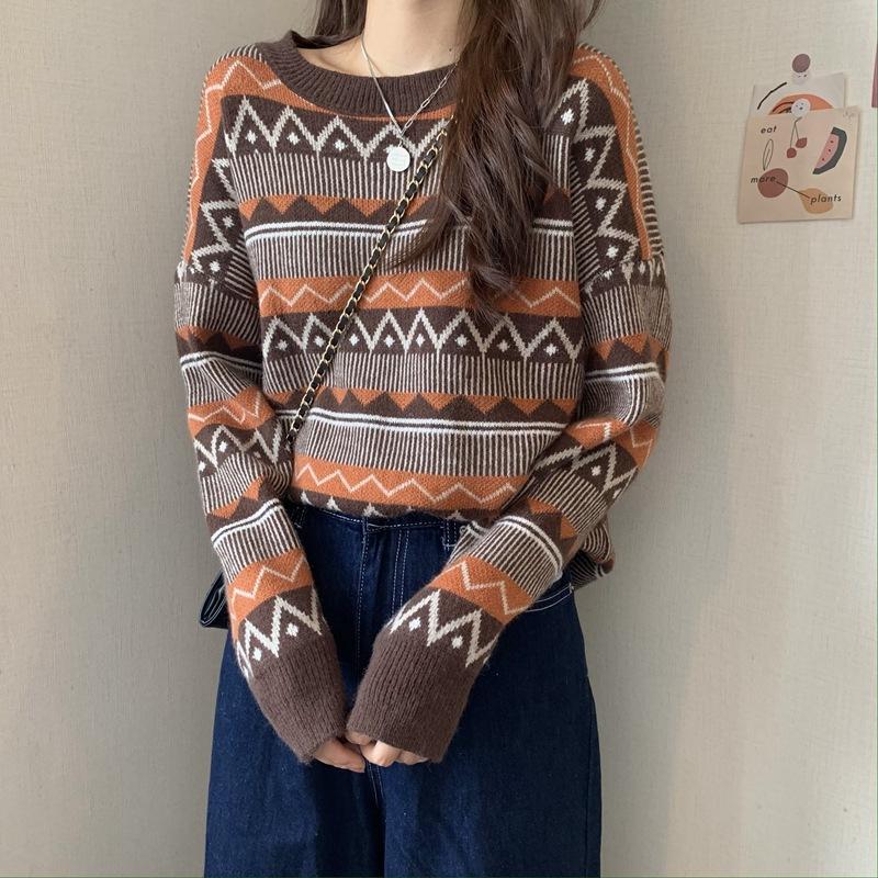 Autumn and Winter Retro Style Diamond Round Neck Loose Pullover Sweater Women's Knitted Sweaters