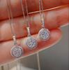 18K Solid Gold Natural Diamond Cluster Round Pendant Necklace Classical Exquisite Fashion Women Bridal Necklace for Women