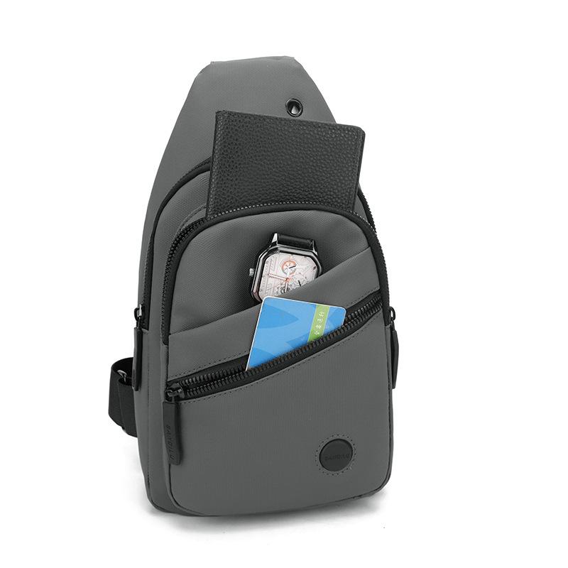 Men's bag 2025 spring new outdoor breast bag men's messenger bag nylon shoulder bag men's outdoor breast bag