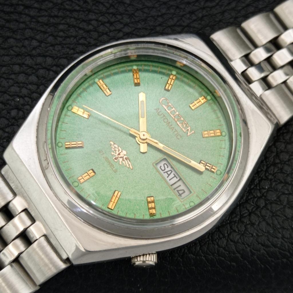 GENUINE VINTAGE CITIZEN AUTOMATIC 8200 JAPAN MENS GREEN DIAL WATCH a709334-1