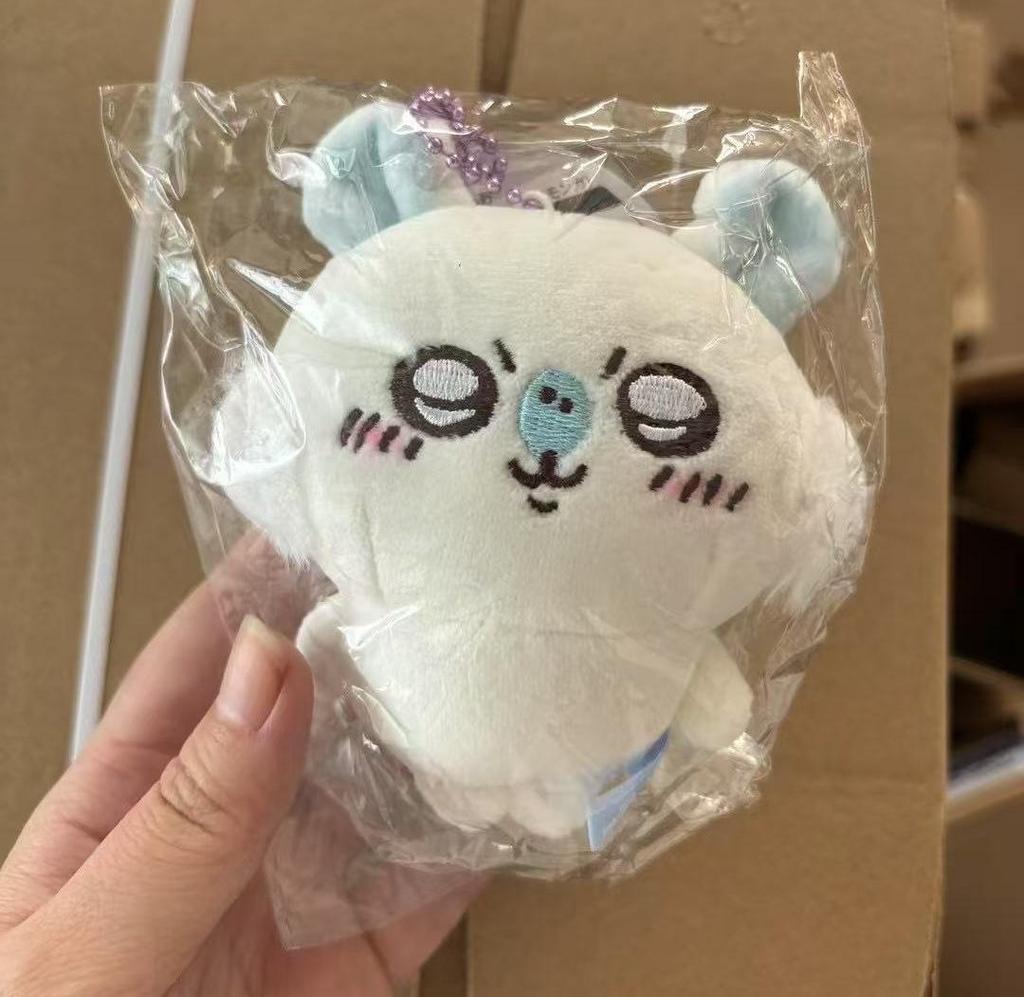 Chiikawa Usagi Pendant & Bag Charm: Small Eight Feet Doll Gift