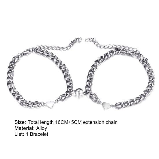 1 Pair Couple Bracelets Solid Color Smooth Edge Polished Matching Heart Pendant Couple Hand Chain Gift