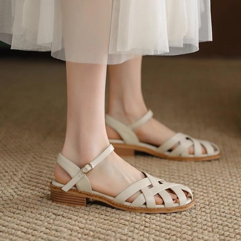 Fashion Women's Sandals Fashionable Casual Leather Sandals 2025 Summer Hollow Sandal Women's Flat Sandals Peep Toe Beach Sandalias Mujer