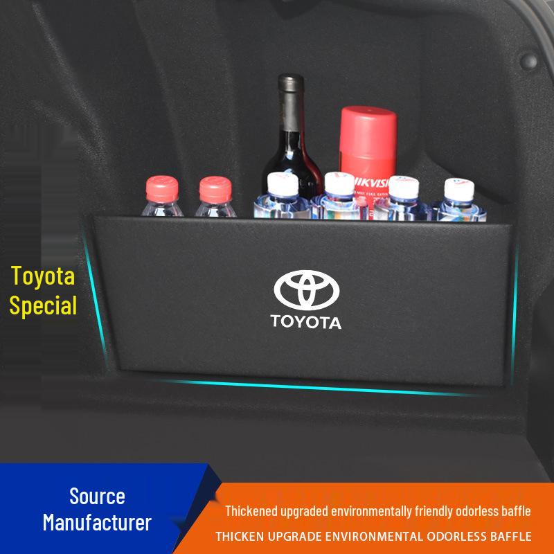 

Органайзер-перегородка в багажник Highlander с противоскользящим покрытием