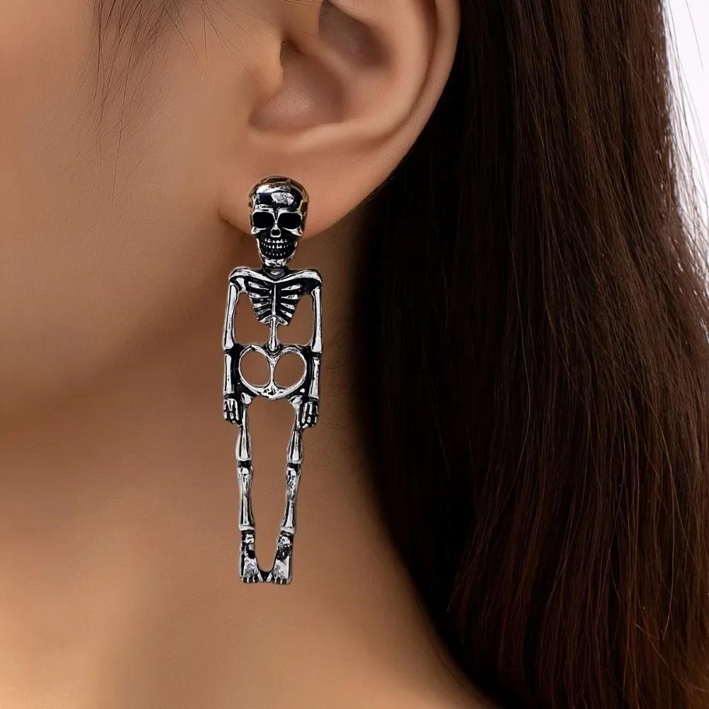 Punk Rock Stud Earrings for Man Women Stainless Steel Drop Dangle Earrings Gothic Rose Skull Ear Stud Hip-Hop Earring Zircon