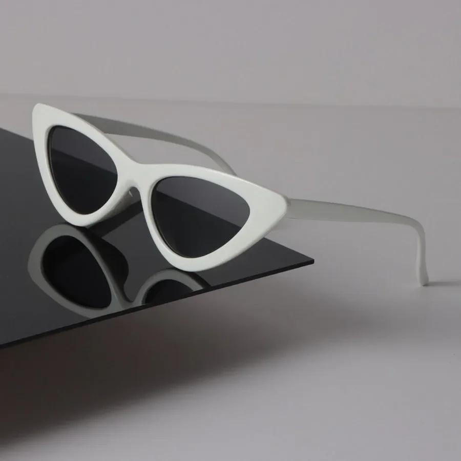 Fashion Sunglasses Women Men Cat Eye Mirror Small Brand Designer Black Sun Glasses Trendy Eyewear Unisex Sexy Classic