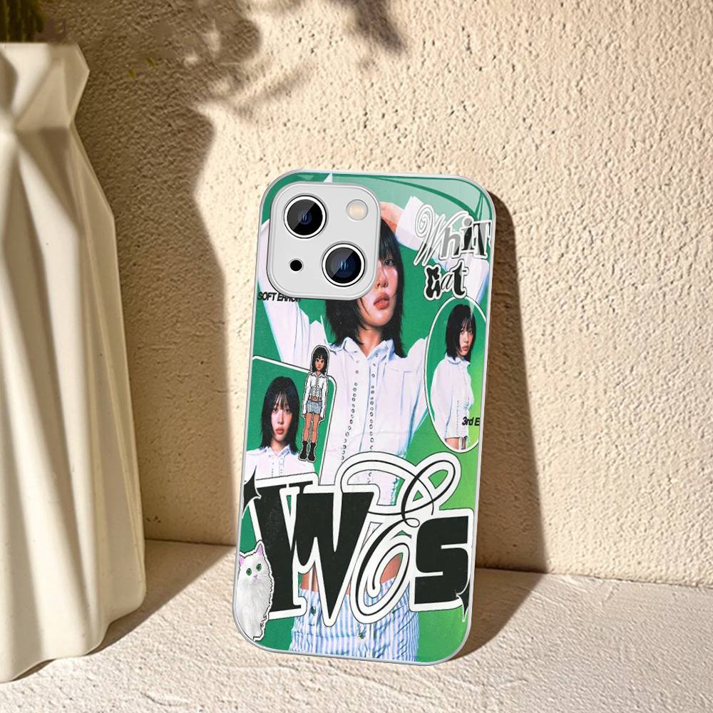 Popular K-pop Group L-Loona Y-Yves For IPhone 14 13 12 Mini 11 Pro XS Max X XR 14 Plus Tempered Glass Cover