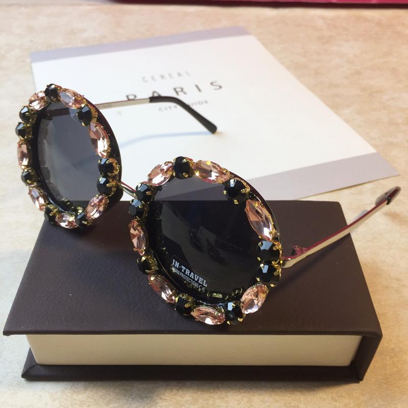 Diamond Crystal Round Sunglasses Women Luxury Designer Big Frames Vintage UV400 Eyewear