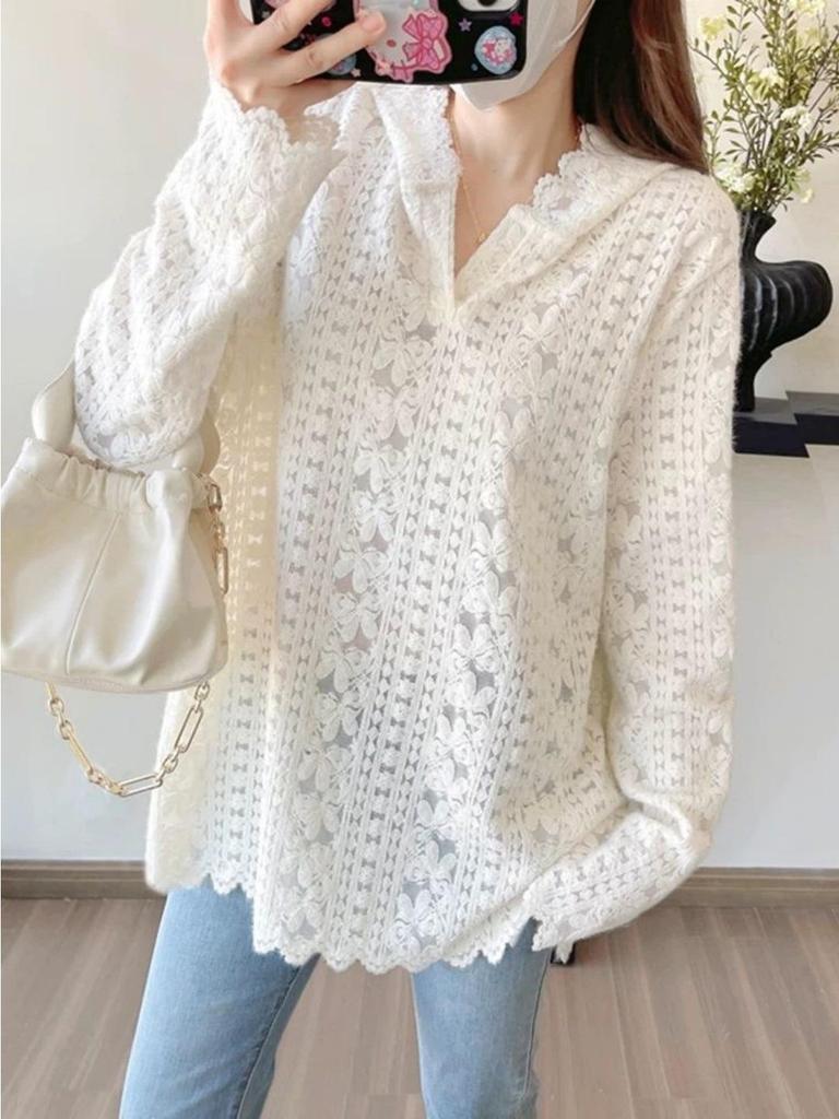 Elegant Plus Size Lace Patchwork Hooded Shirt - Slimming Long Sleeve Base Layer