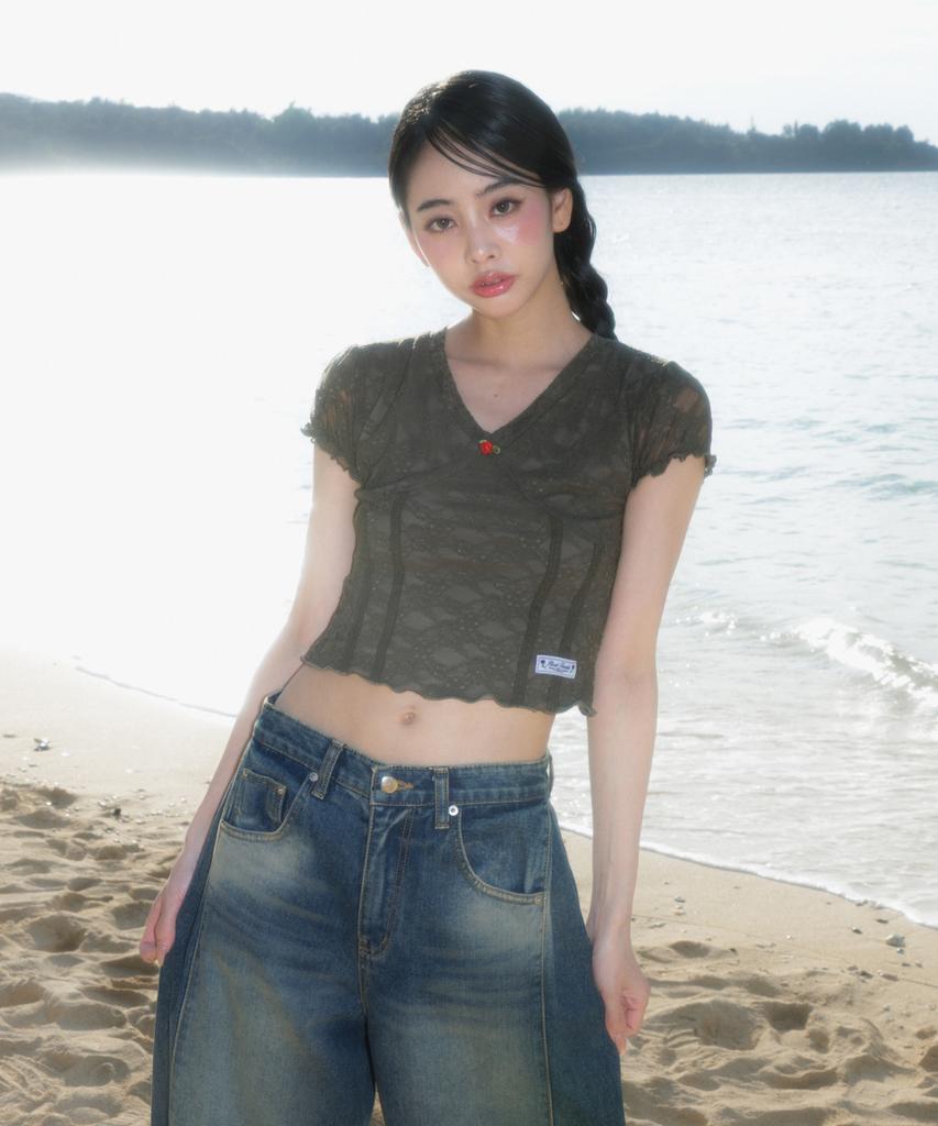 ROSEFRANTZ Rose Lace Slim T-Shirt [Khaki]