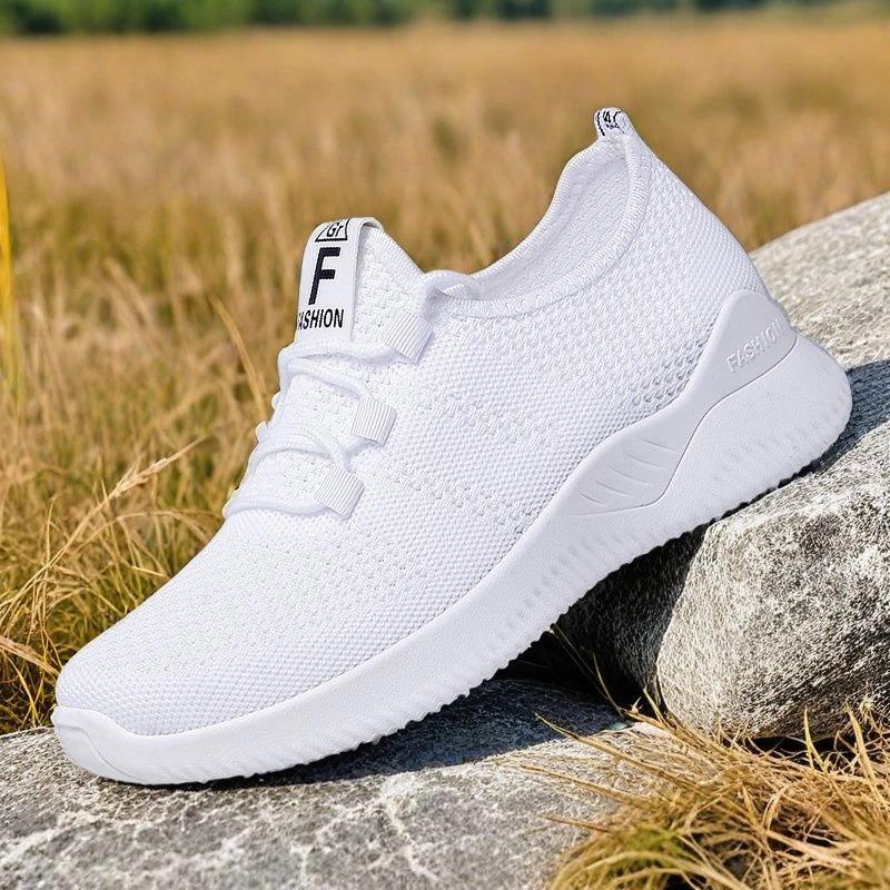 2025 new old Beijing cloth shoes one-pedal versatile comfortable lightweight fly-woven non-slip soft surface casual shoes