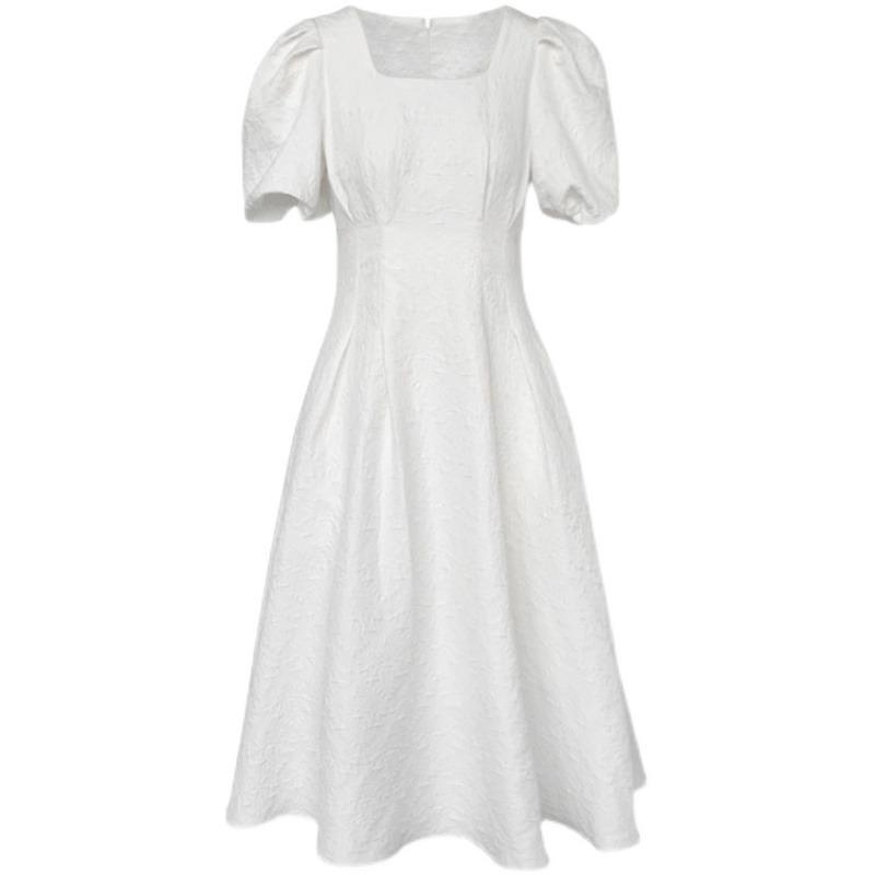 2024 Summer Chic: French-Inspired White Jacquard Dress with Square Collar