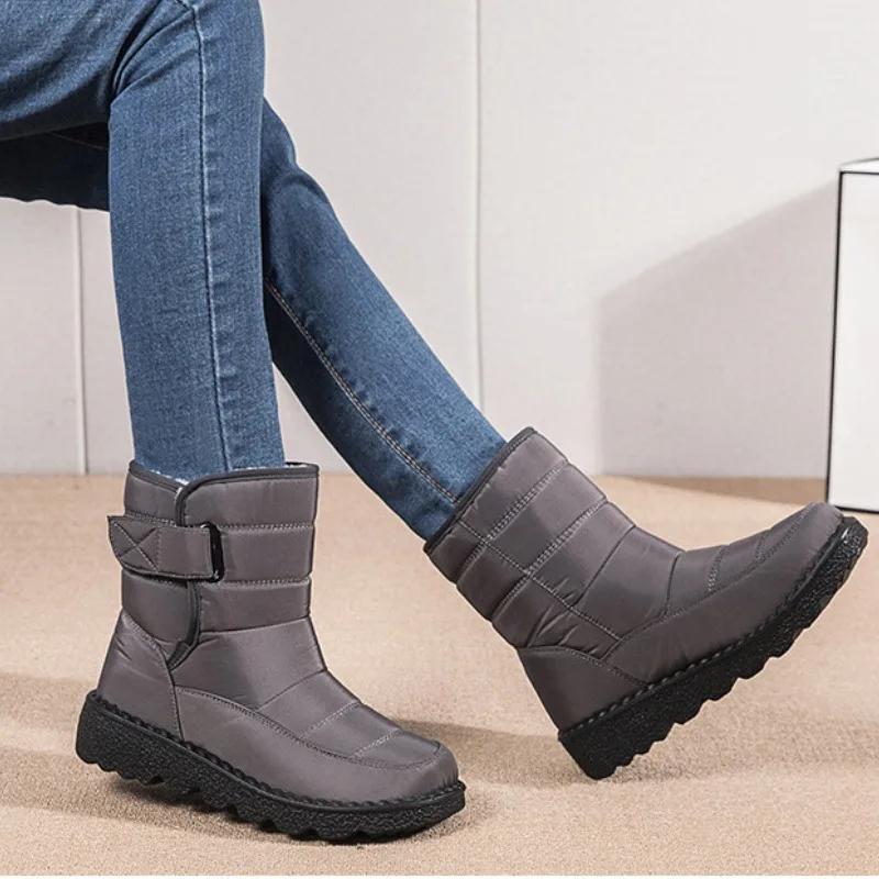 Herren Schneestiefel Outdoor Wasserdicht Plüsch Weich Plateau Schneestiefel für Herren Winter Schlupf Dick Warm Freizeitschuh Gepolsterter Knöchelstiefel