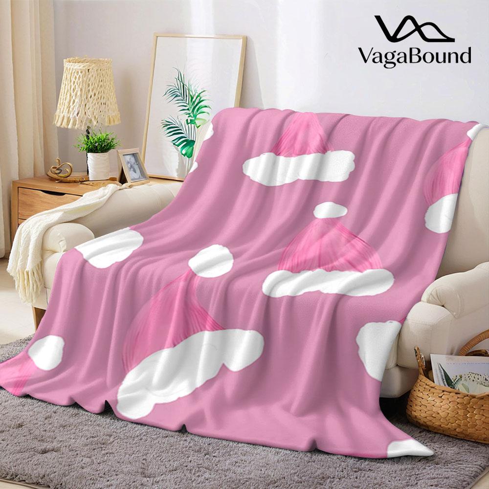 Santa Hat Ditsy Christmas Flannel Blanket Perfect for Sofa Office Bed Travel Sleep Read Relax Camping four season use