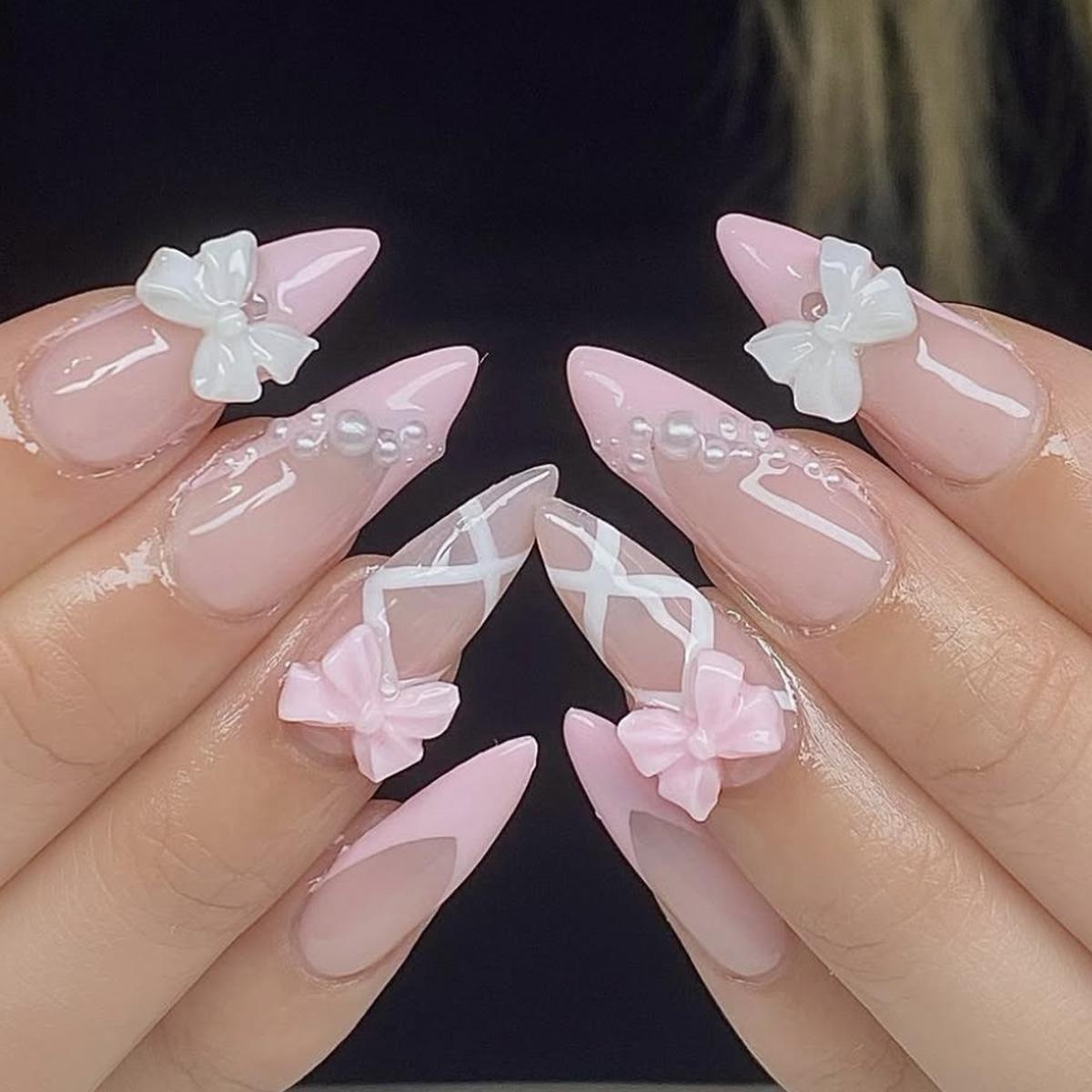 

Pearl Bow Pink French Tip Almond Wearable Detachable Fake Nails