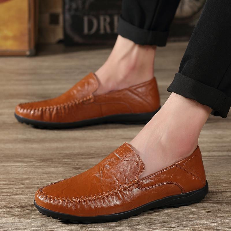 Letnie buty męskie Modne buty na co dzień Oddychające buty samochodowe dla użytkowników Modne leniwe buty Czarne mokasyny