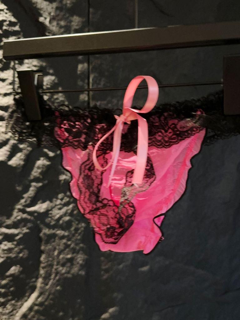 Women's Sexy Color Block Lace Strappy Low-Rise Panties