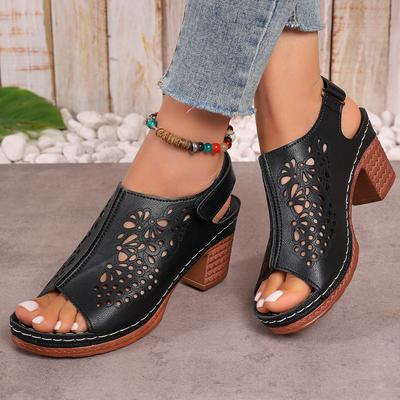 Dames Sandalen Retro Dikke Hakken Vissenbek Sandalen Nieuwe Zomerschoenen voor Dames Middenhoge Hakken Mode Holle Sandalen Dames