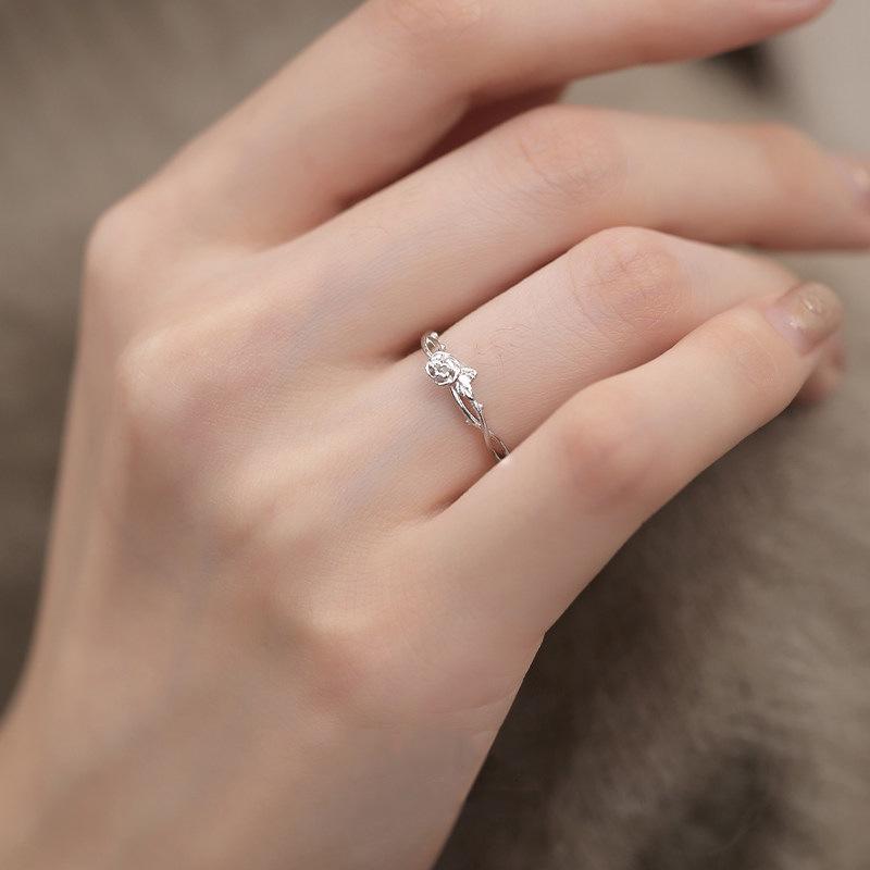 Niche Rose Ring for Women: 2026 Elegant, Everyday Luxury Jewelry