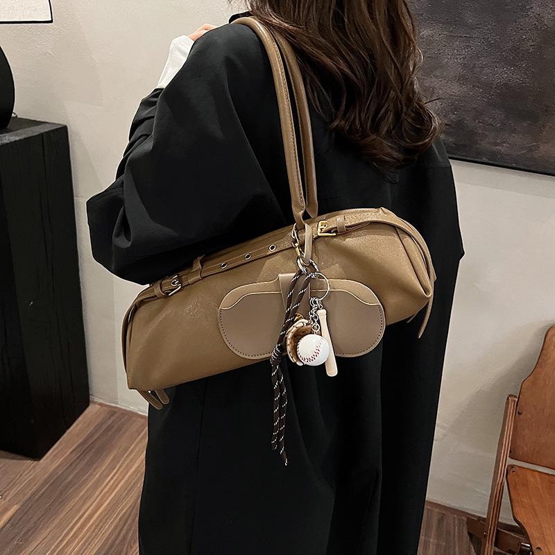 Urban underarm bag women's new high-end bowling bag commuter shoulder bag baguette bag