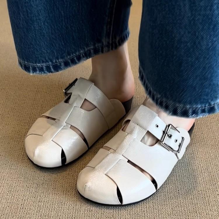 Spring 2025 new French bag head slippers women lazy one pedal casual moral training half slippers women's shoes fashion
