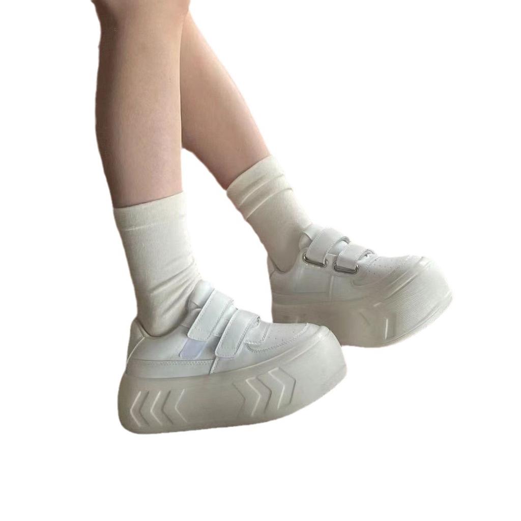 Campus muffin platform bread shoes women's 2025 spring and autumn new Velcro heightening versatile sports and leisure board shoes