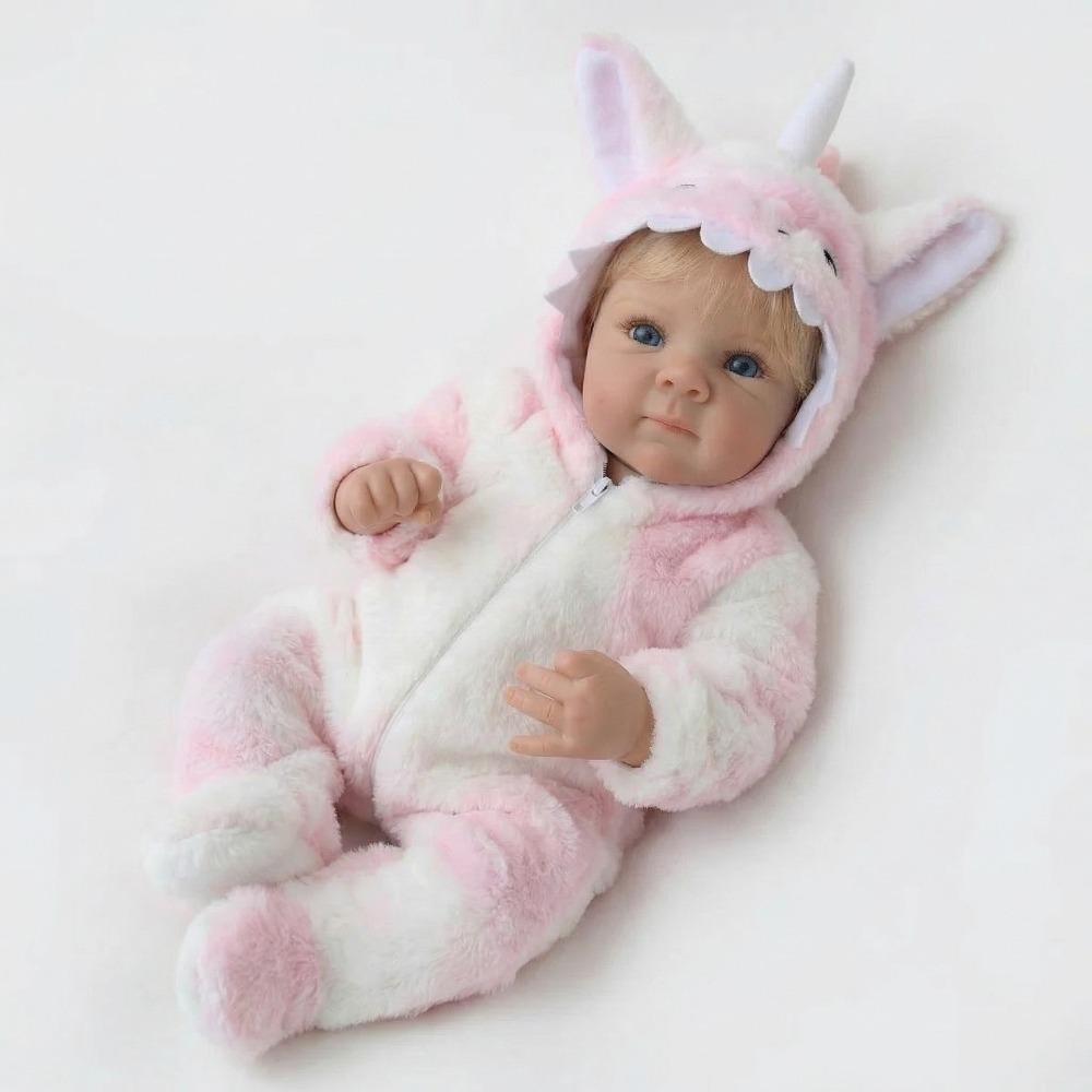 

Cute 18 Inch Bebe Simulation Doll Bettie Soft Cloth Body Regenerated Baby Doll Wear Pink Unicorn Romper Lifelike Imitation Dolls for Kids Holiday Gift cloth body