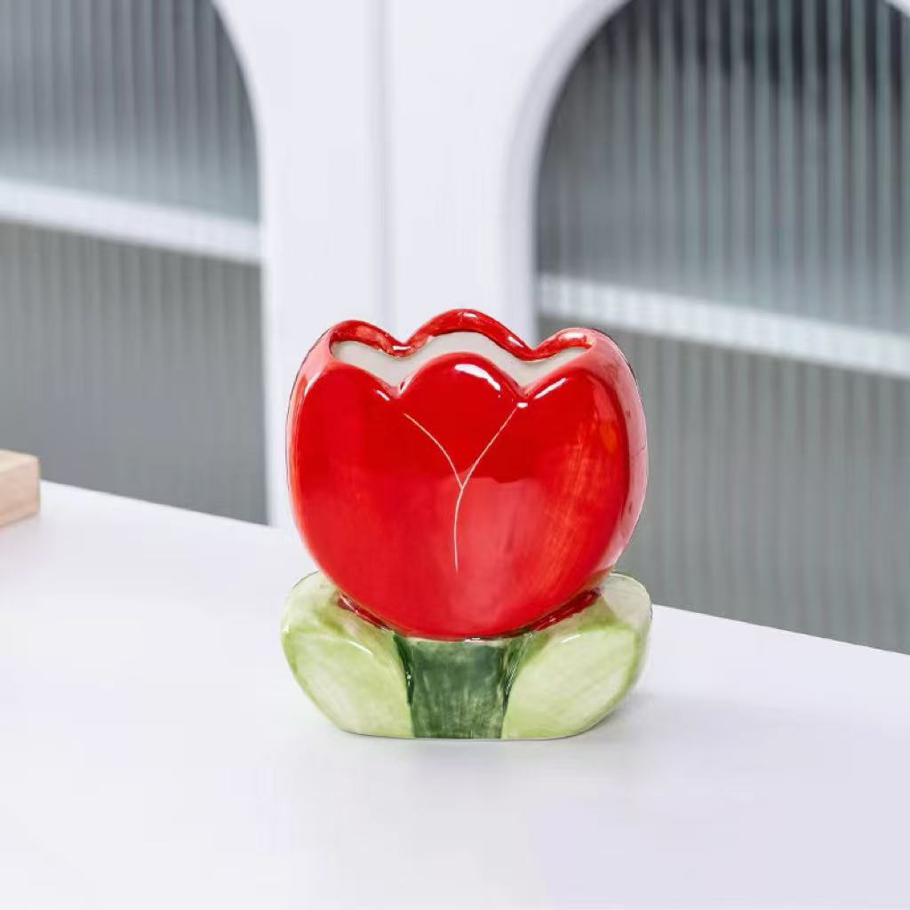 Artistic Tulip Ceramic Flower Pot, Contemporary Simple Floral Vase for Home Room Office Ornament, Birthday Present (red,M) красный