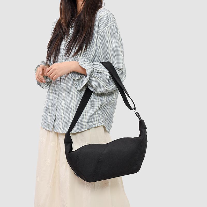 Taška pod paži Dámská dojížděcí taška přes rameno Crossbody