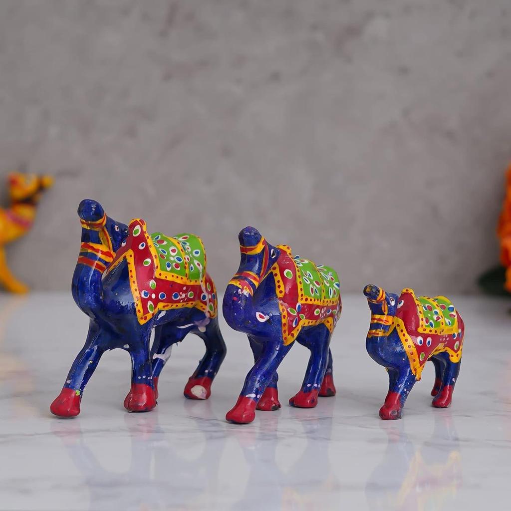 Set of 3 Multicolor Handcrafted Camel Statues Animal Figurines Decorative Showpieces for Home,