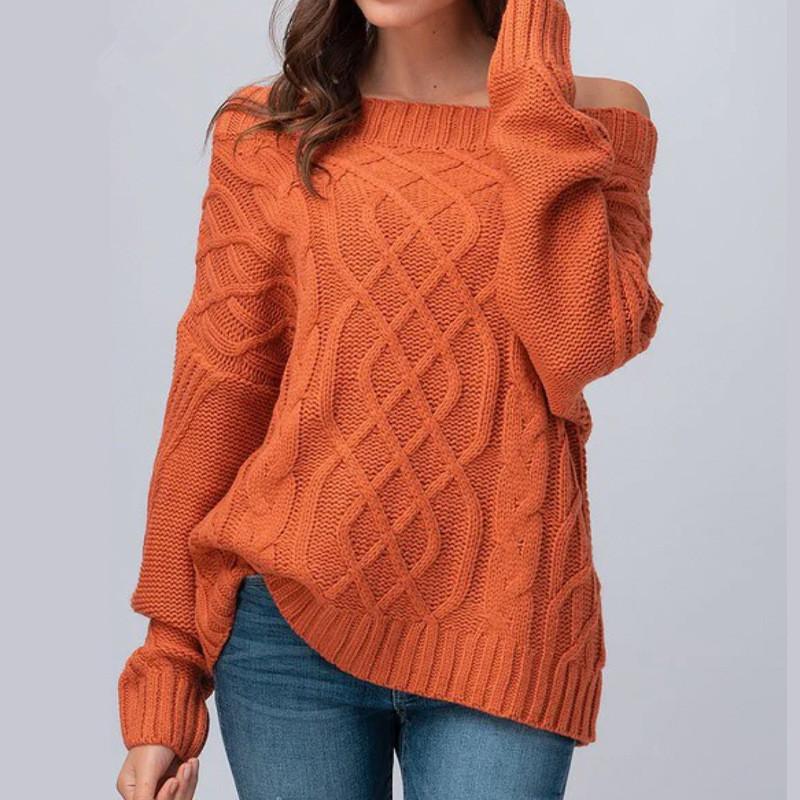Women's Autumn Winter Knitted Sweater with Round Neck and Cable Knit Pattern Luxurious Relaxed-fit Slimming and Versatile Top