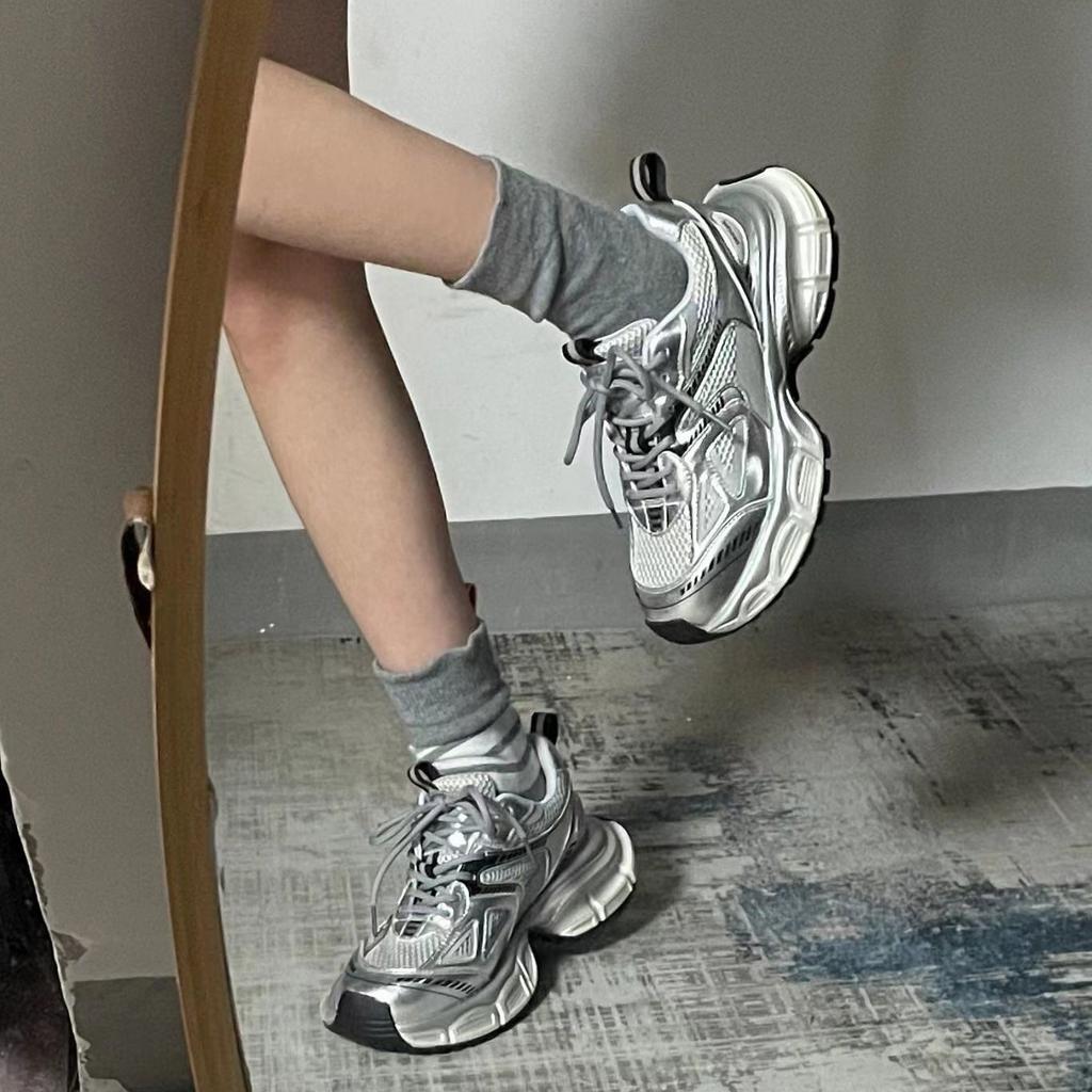 Luxary Women Sneakers Korean Version Women Running Shoes Fashion Trend Thick Sole Sport Shoes Breathable Mesh Silver Casual Shoe